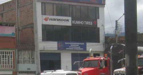 VIPAL  HANKOOK  KUMHO TIRES VIPAL  HANKOOK  KUMHO TIRES